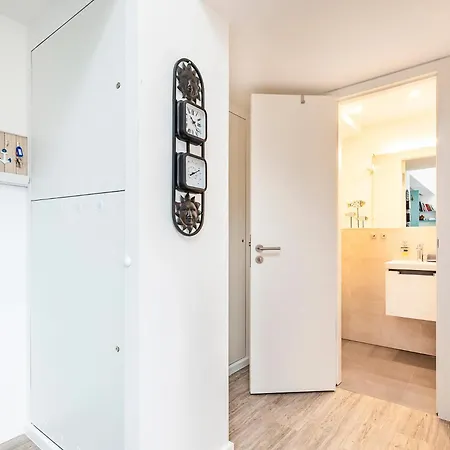 Prora - Moderne Ferienwohnung Mit Balkon, Meerblick Und Elektro Grill - Seeblick